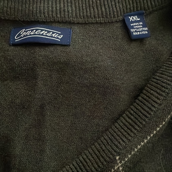 Mens V Neck Vest Sweater - Picture 6 of 6